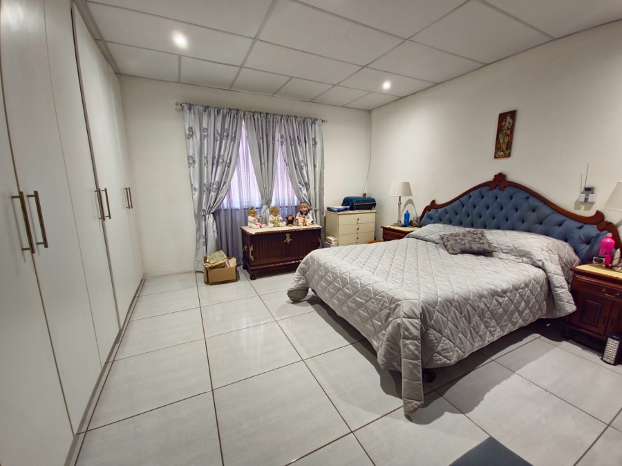 2 Bedroom Property for Sale in Klippunt Northern Cape